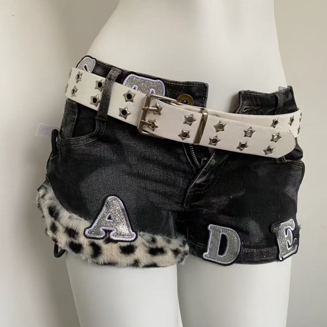 Street Fashion Girls - Y2k bordado remendo denim shorts mulher