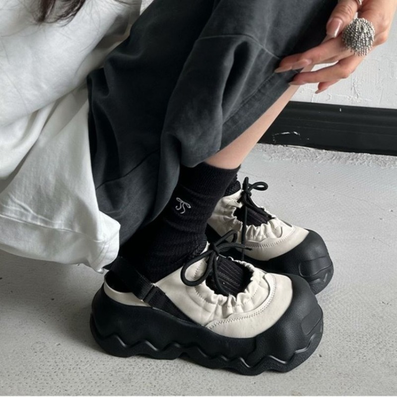 Street Fashion Luxury - Sandálias Mary Jane de Luxo com