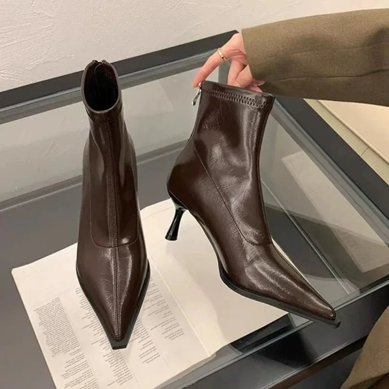 Street Fashion Rome 2025 - Outono novo 2025 estilo de rua