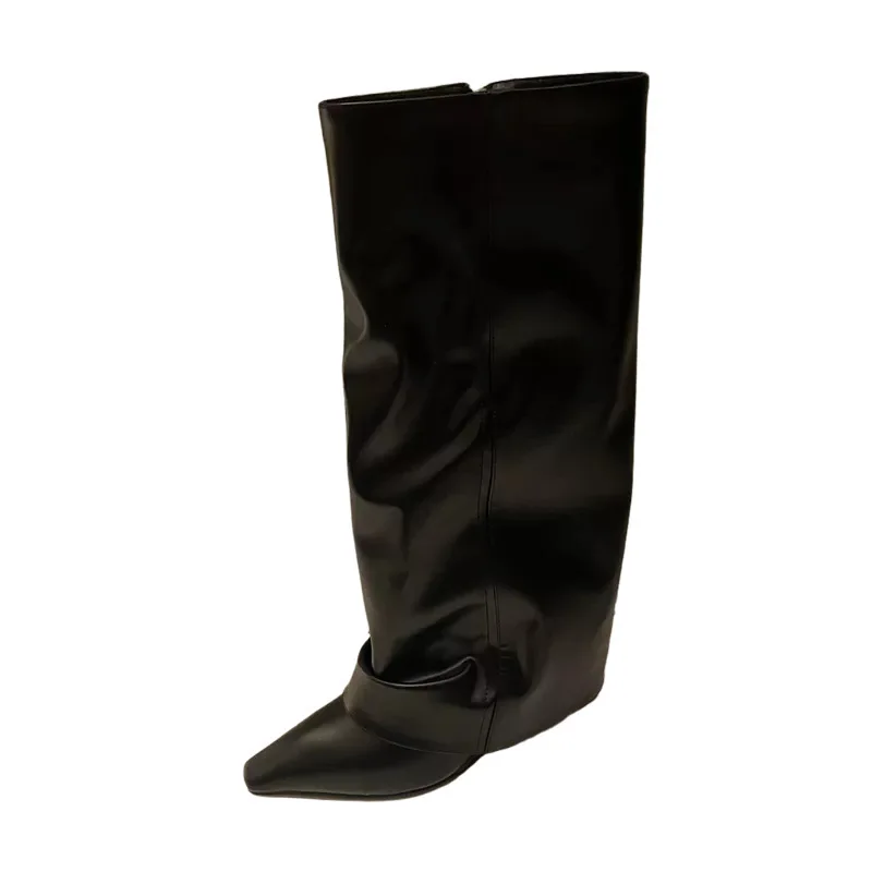 Mulheres calças pernas botas a - Street Fashion Rome 2025 avaliação e preço