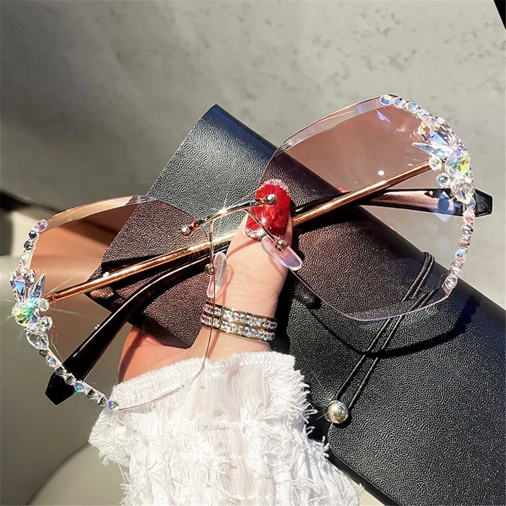 Óculos de Sol Femininos Y2K de - Street Fashion Luxury avaliação e preço