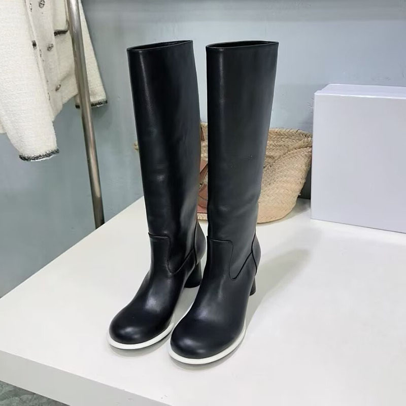 Botas de estiramento de couro  - Street Fashion Rome 2025 avaliação e preço